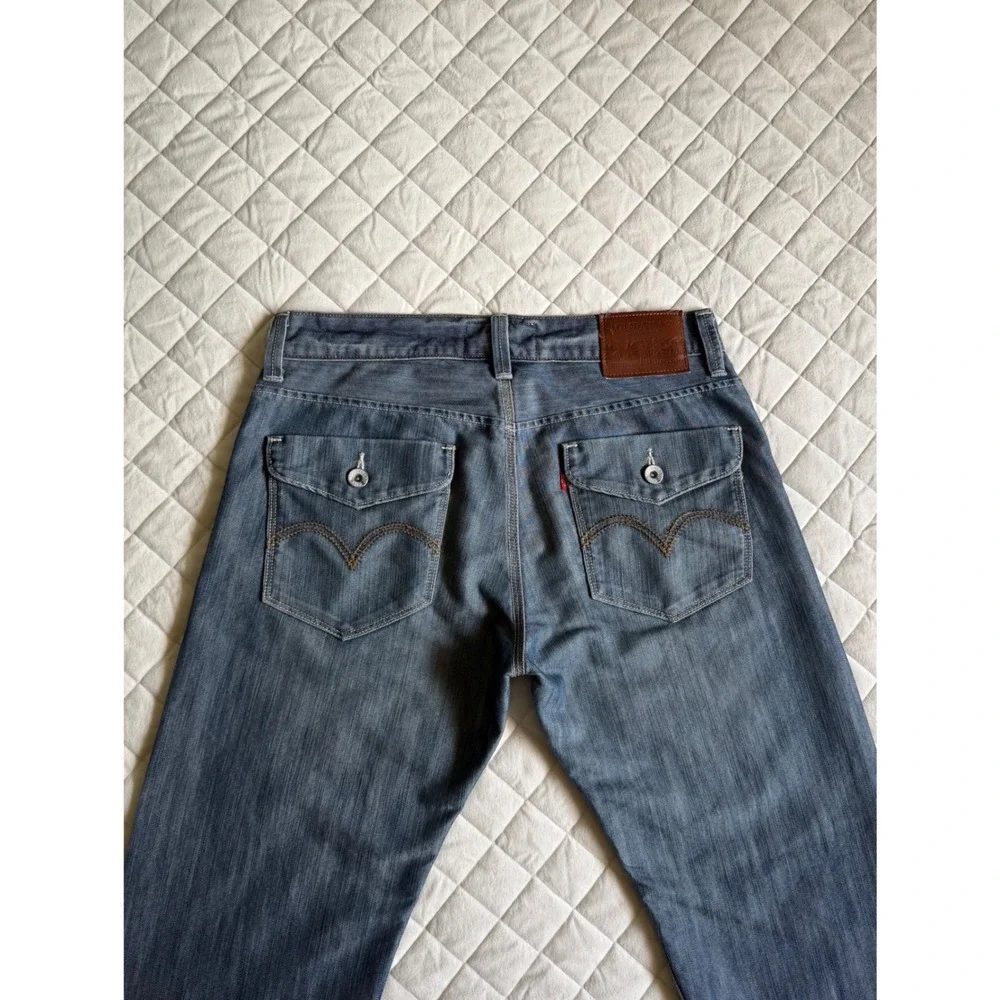 Y2K VTG Levi's Blue Slim Straight Jeans 34x30 Denim Mid Wash True religion style